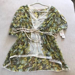 Hype Blouse with Tie/Wrap
